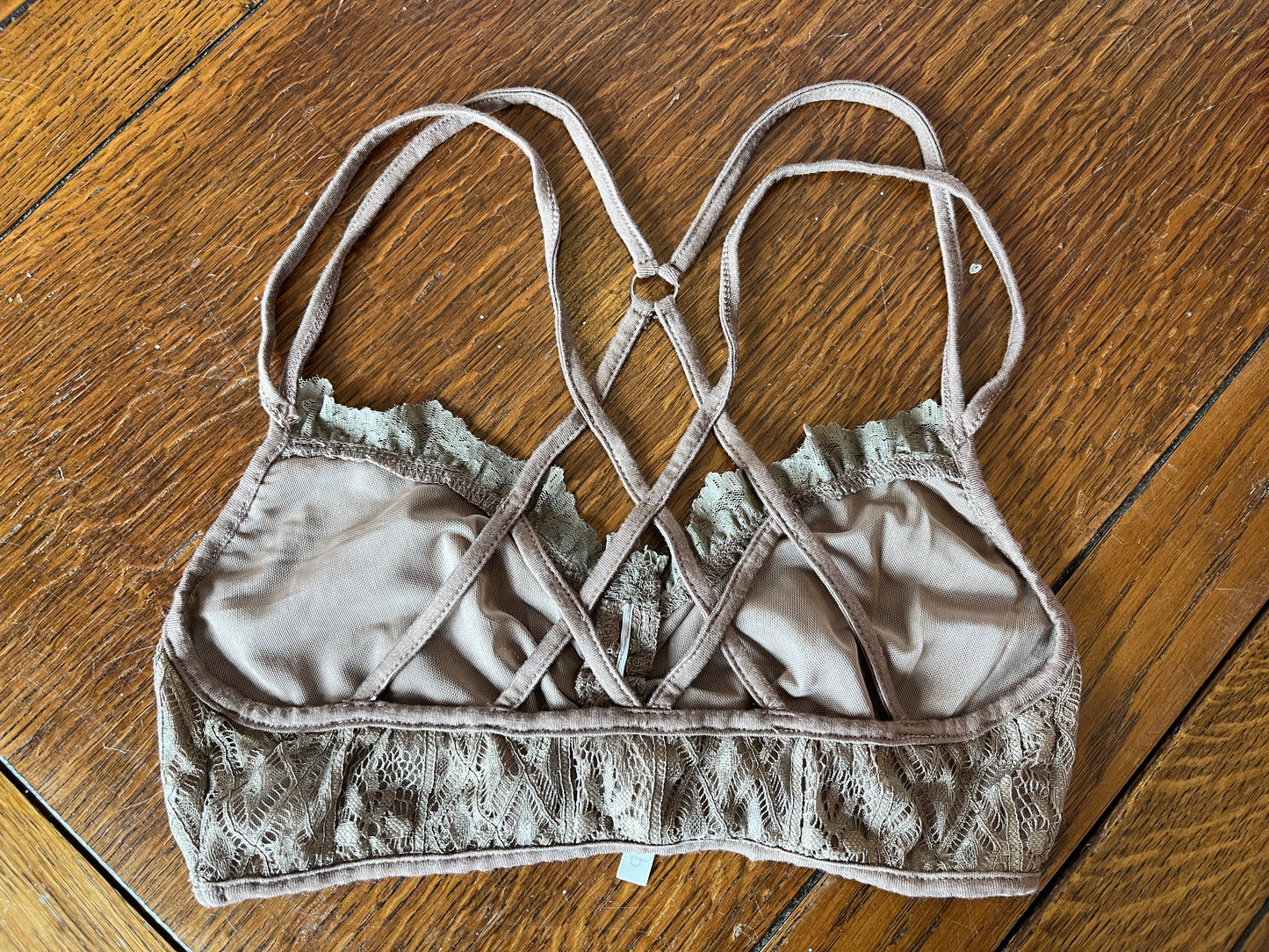 Lace, Strappy Back Unpadded Bralette