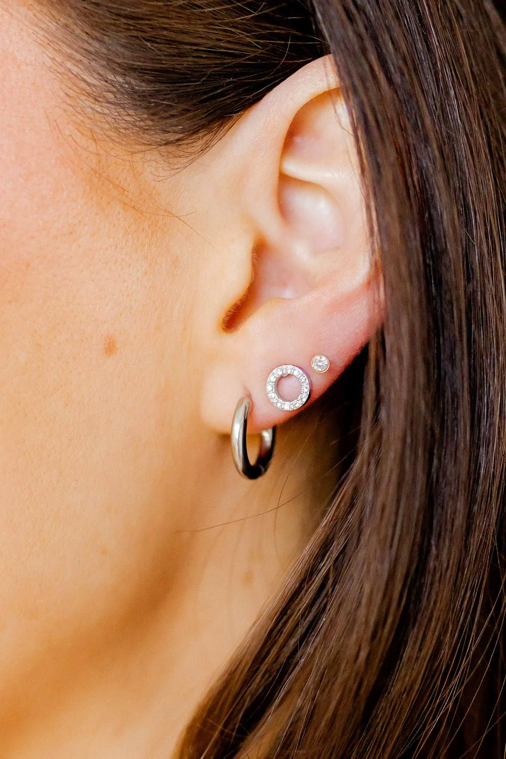 LINNY CO Huggie Earrings - Scarlett Hoop Silver 10mm