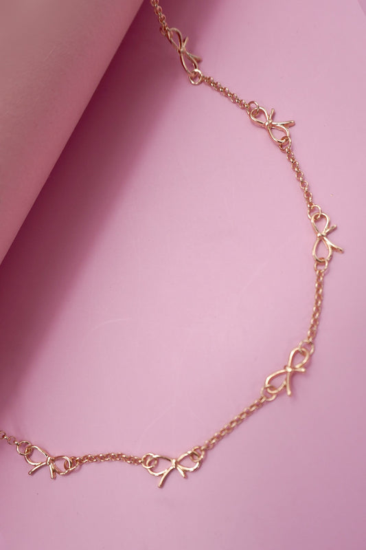 Dainty Cutout Bow Necklace