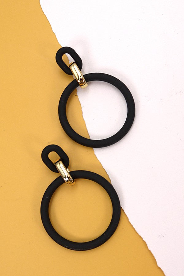 Matte Circle Link Drop Earrings