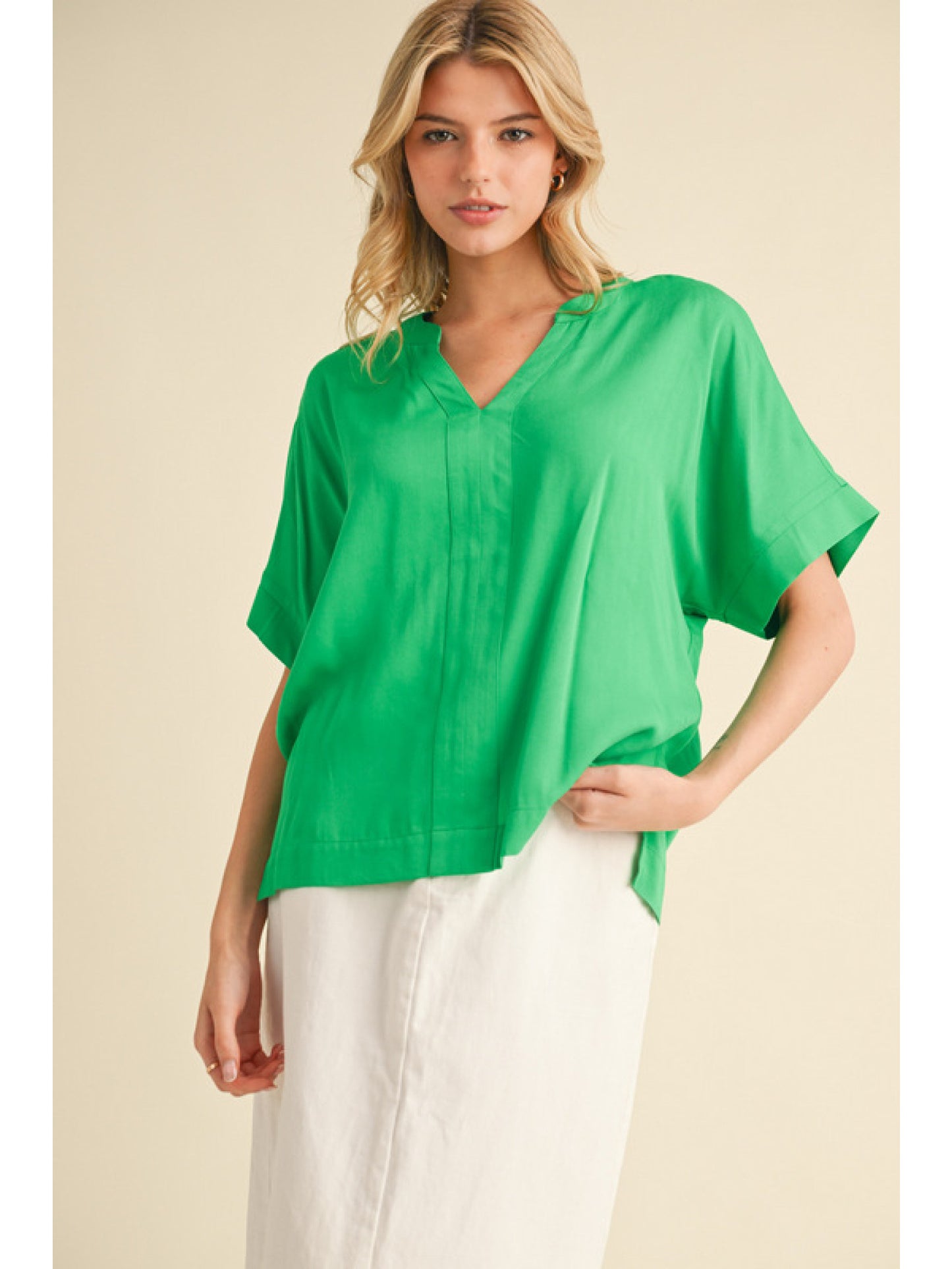 Green Short Sleeve V-Neck Blouse