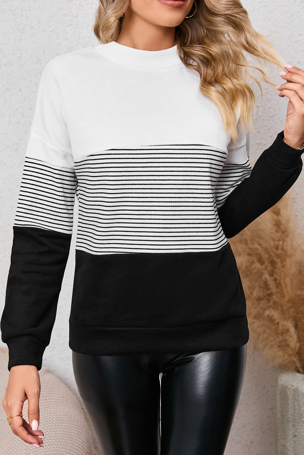 nike black mock turtleneck