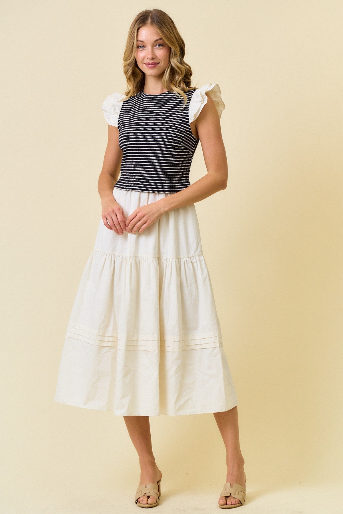 trendy midi dresses Black/White Textured Patterned Mix Media Tiered Dress Large Midi Dress Iridescent Fringe TTSHOP3 Measurements taken from size Size:L (Length- 52 inches/ 134 cm)