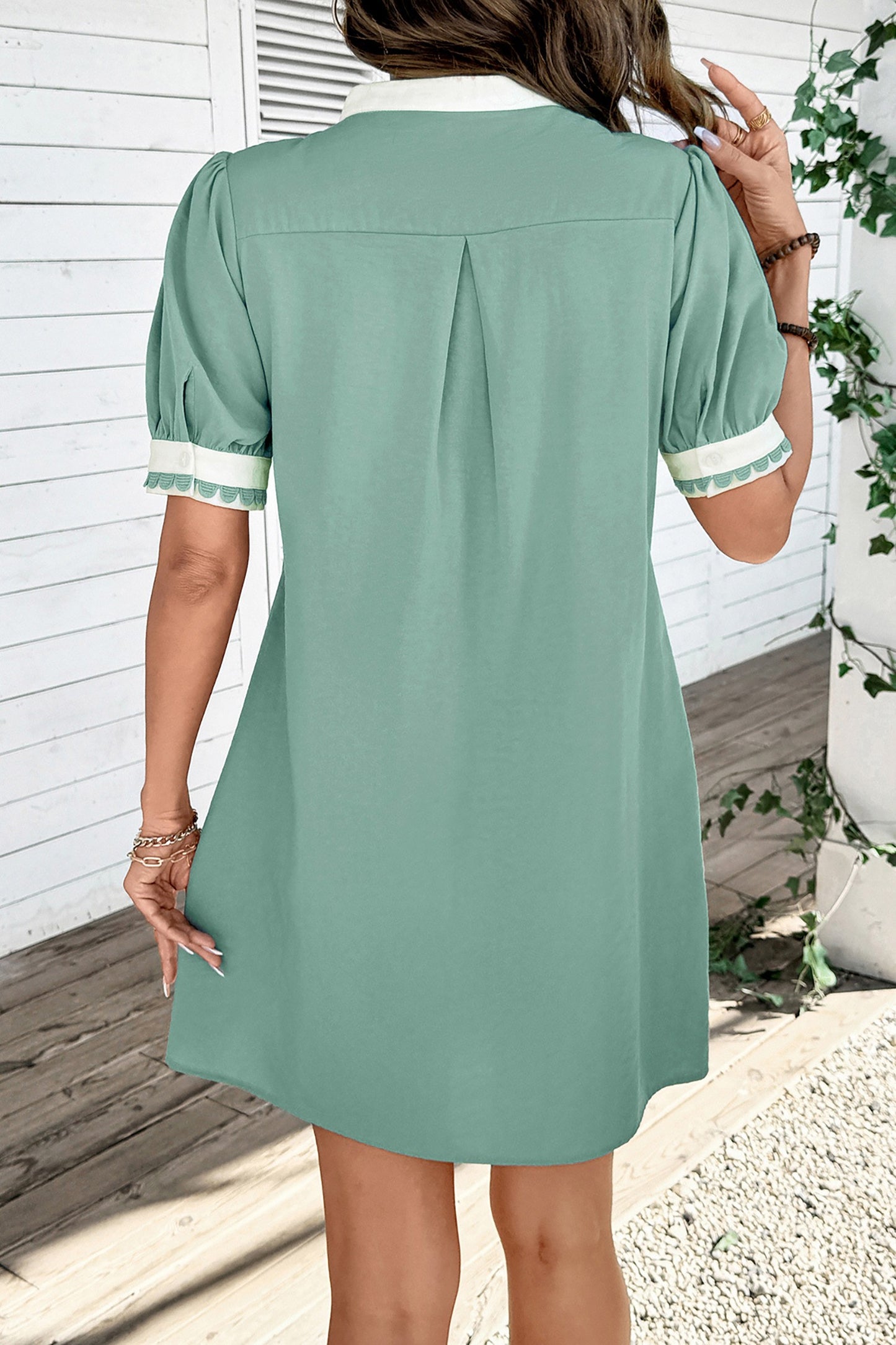 Green Scallop Trim Short Puff Sleeve Mini Dress