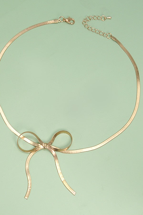 Herringbone Snake Chain Bow Necklace