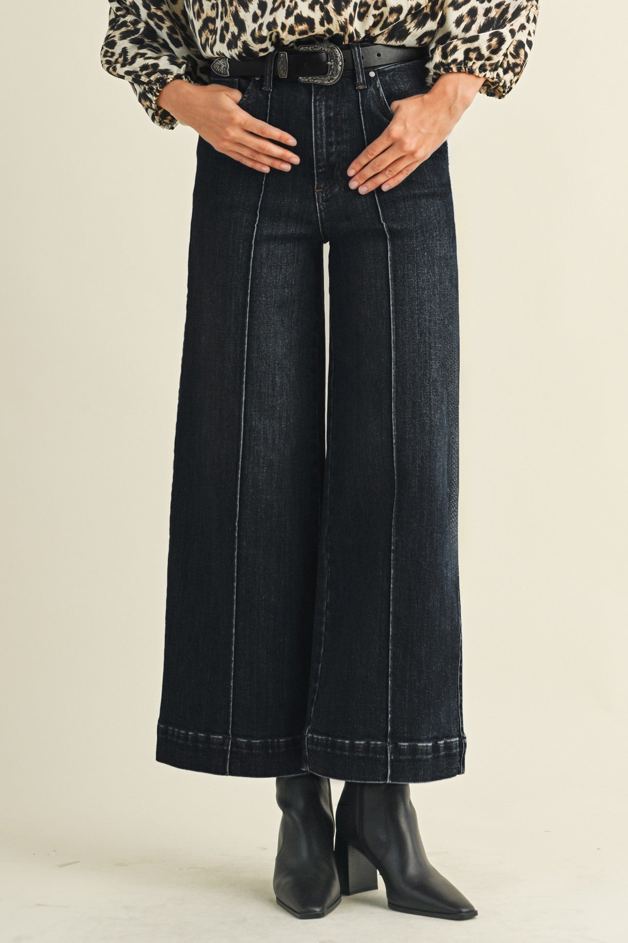 Black Denim High Rise Pin Tuck Detail Wide Leg Jeans